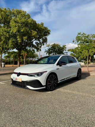 Volkswagen Golf GTI Clubsport 2.0 TSI 300 CV DSG