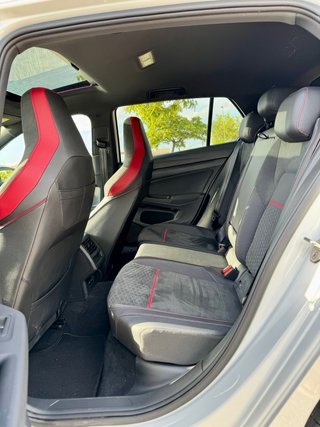Volkswagen Golf GTI Clubsport 2.0 TSI 300 CV DSG