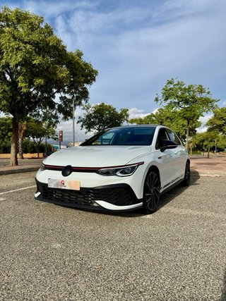 Volkswagen Golf GTI Clubsport 2.0 TSI 300 CV DSG