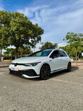 Volkswagen Golf GTI Clubsport 2.0 TSI 300 CV DSG