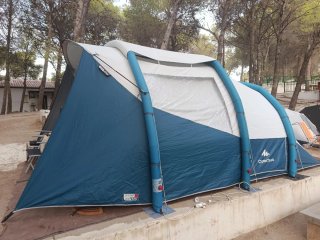 Tienda de campaña Quechua Fresh & Black 5.2
