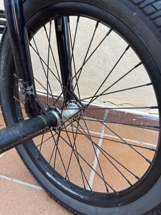 Bmx WTP Trust Negra y Roja