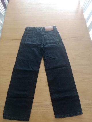 Pantalón negro con brillos 10 años Zara