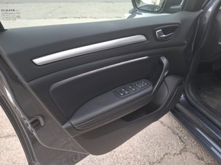 RENAULT Mégane S.T. Techno TCe EDC GPF