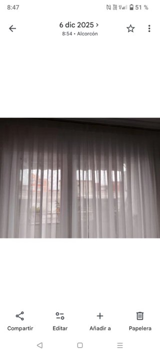 Cortinas blancas de tela de algodón y lino