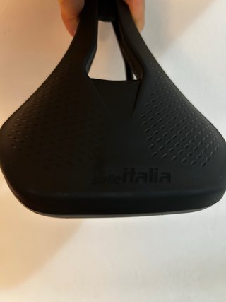 Sillín Selle Italia 145mm Negro