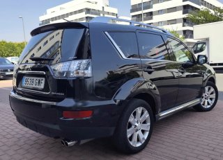 Mitsubishi Outlander 2010