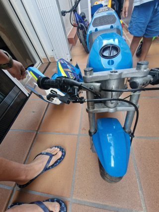 Minimoto Polini hp 4.2 refrigerada por aire .