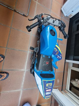 Minimoto Polini hp 4.2 refrigerada por aire .