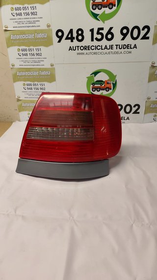 Piloto trasero derecho Audi A4 B5 1998