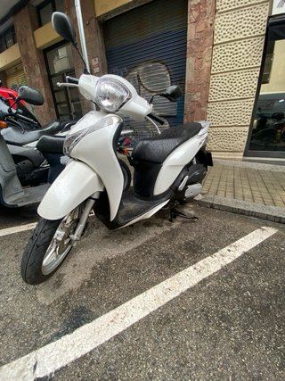Honda SH Mode 125 Blanca