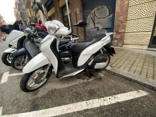 Honda SH Mode 125 Blanca