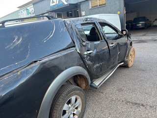 Mitsubishi L 200 2008