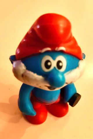 FIGURA PAPA PITUFO