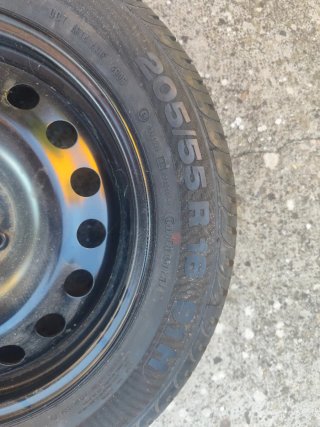 Rueda 205/55R16 marca Continental