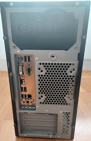 PC Sobremesa  caja CoolBox Negro