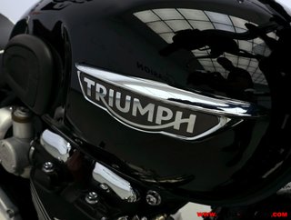 TRIUMPH BONNEVILLE T120 -A2-