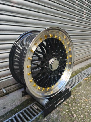 Llantas estilo BBS RS