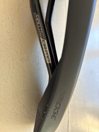 Sillín Specialized Body Geometry Bridge