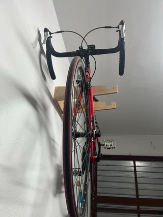 Bicicleta de carretera Btwin Roja