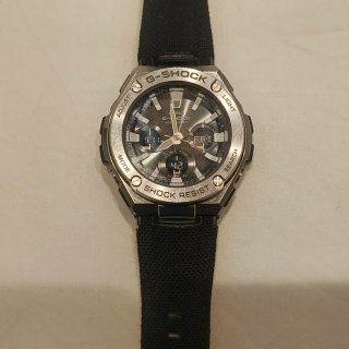 Casio G-Shock GST-W130C-1AER Carga Solar