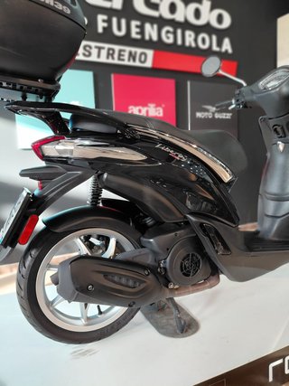 Piaggio Liberty 125 Negra