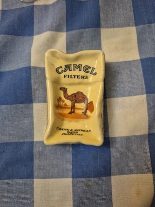 Cenicero vintage Camel Filters