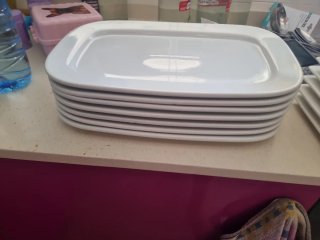 Platos de porcelana blancos ,7 unidades