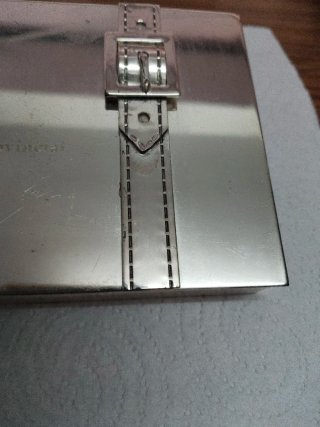 Cajita metalica