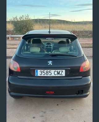 Peugeot 206 2003
