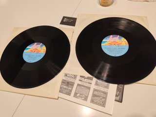 Jimi Hendrix - The Legends Of Rock (1981)