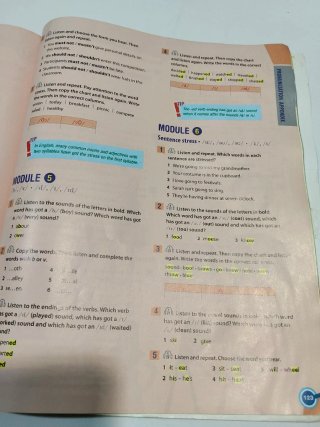 Libro de Inglés 1° ESO. ISBN: 978-9925-30-311-3