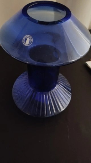 ÚLTIMO Jarrón de cristal azul