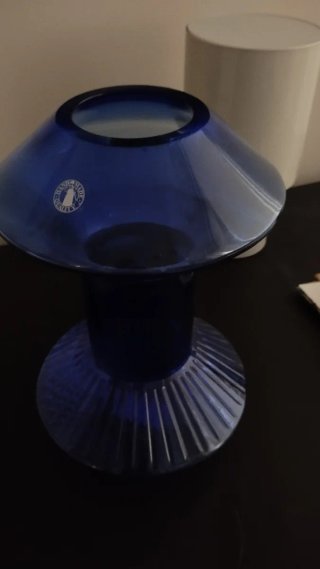 ÚLTIMO Jarrón de cristal azul