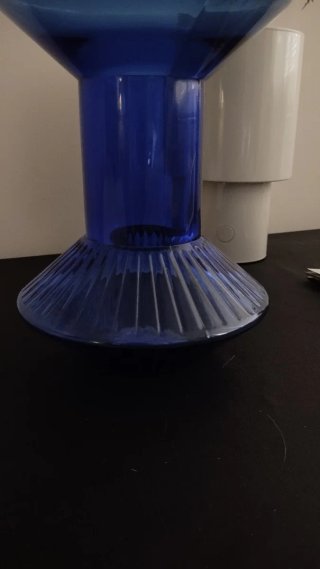 ÚLTIMO Jarrón de cristal azul