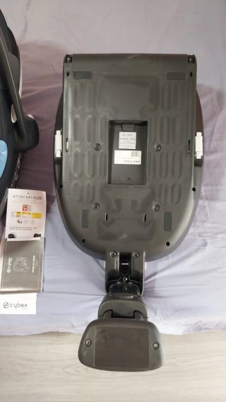 Silla Bebé Cybex Atom + Base M
