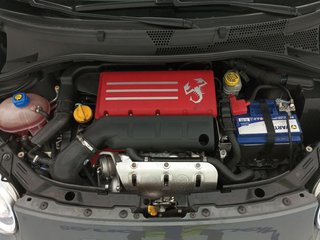 Abarth 500 1.4 16v T-Jet 695 132kW 70 Anivers. E6D