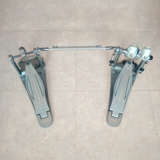 Tama 910 doble pedal bombo batería y percusión
