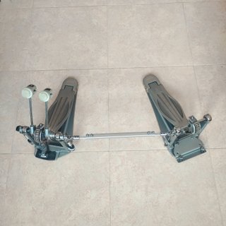Tama 910 doble pedal bombo batería y percusión
