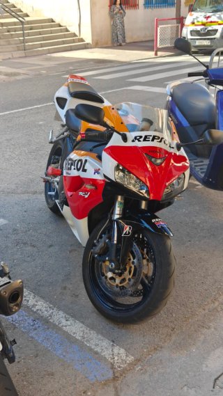 Honda CBR 1000RR Fireblade 2007