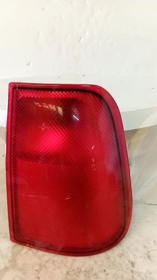 Piloto tras der 268500f001 nissan terrano ii 55685