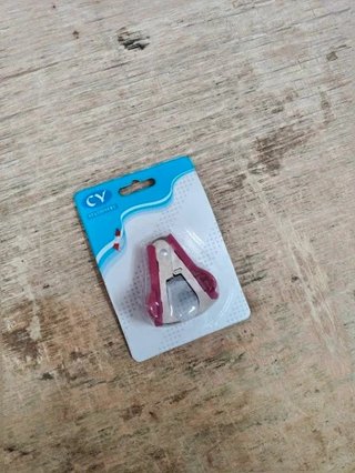 Levapunti Manuale In Metallo Per Ufficio E Scuola