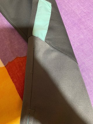 Pantalón deportivo gris y negro Unisex