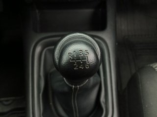 Toyota Hilux 2.5 D-4D Cabina Doble GX Aire acond.