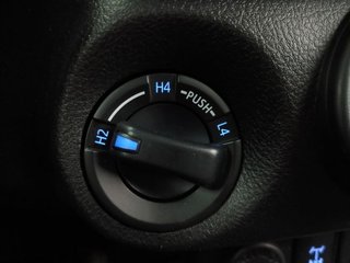 Toyota Hilux 2.5 D-4D Cabina Doble GX Aire acond.