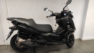 Qj fort 4.0 350cc Negra - 2500kms