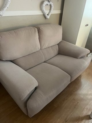 Sofá 2 plazas beige tela