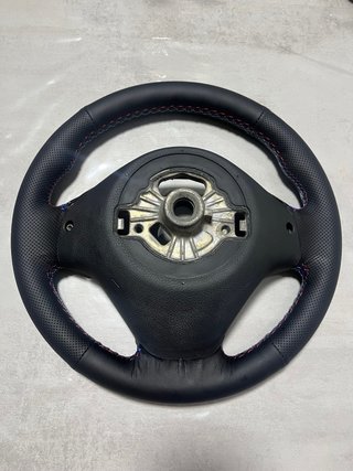 Volante BMW F30 F20 tapizado