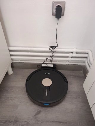 Robot aspirador UNINELL