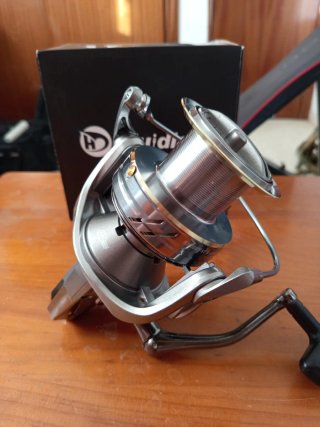 Carrete Huidiao Carpfishing 14000